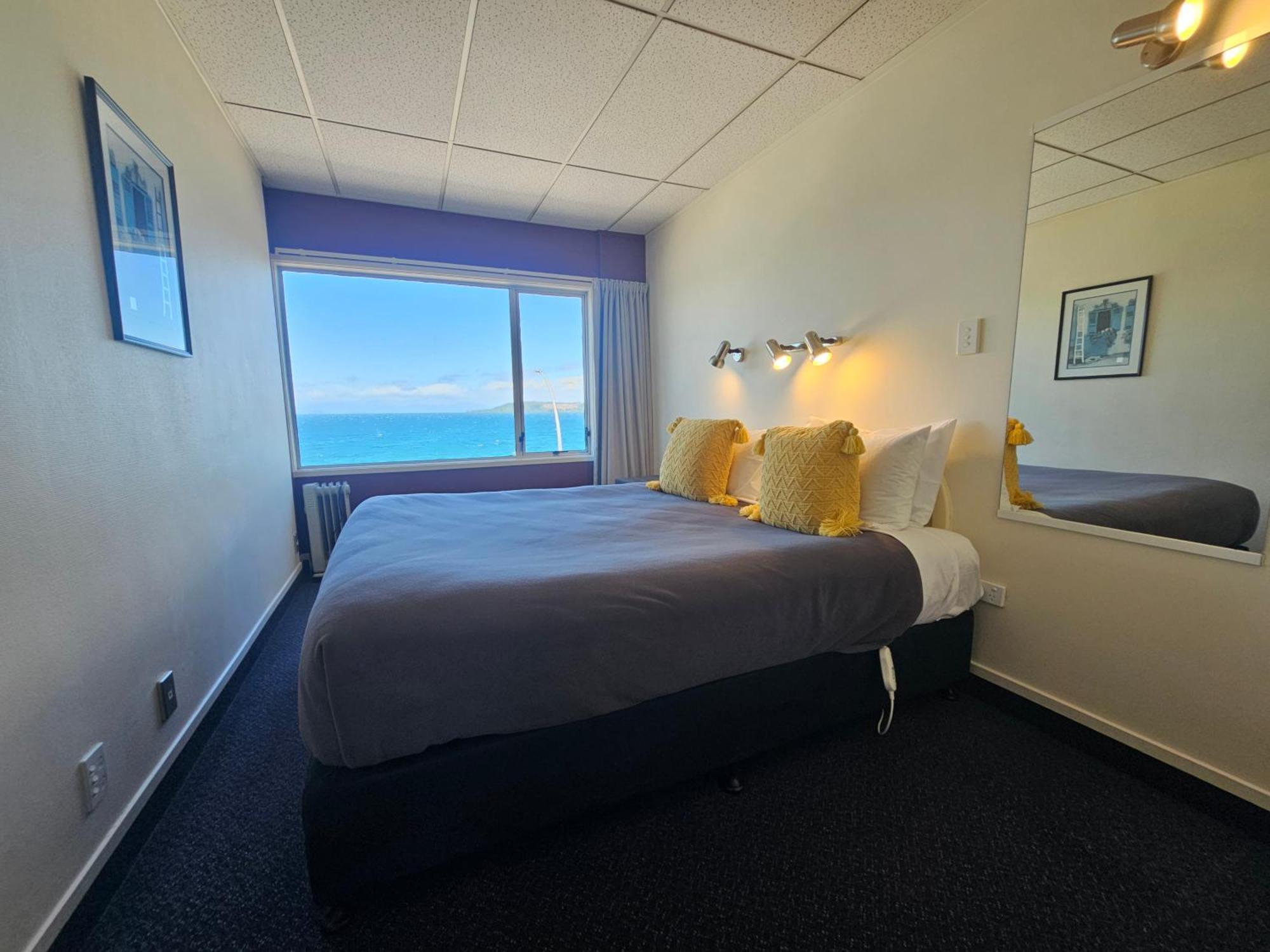 Tui Oaks Motel Taupo Exterior photo